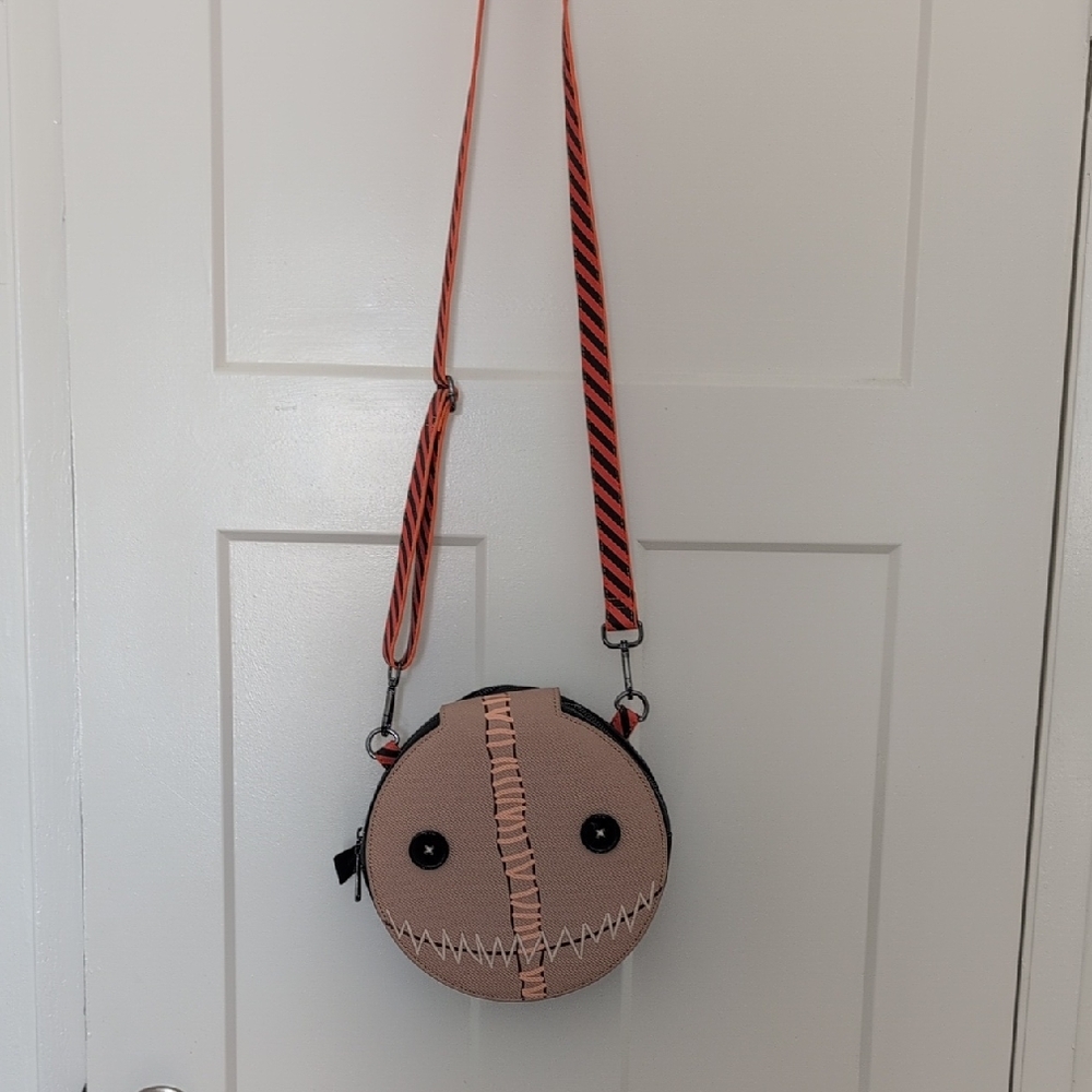 Loungefly TrickRTreat Sam Pumpkin Orange & Black Crossbody Bag NWOT